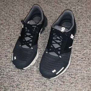 ON CLOUD CLOUD FLYER